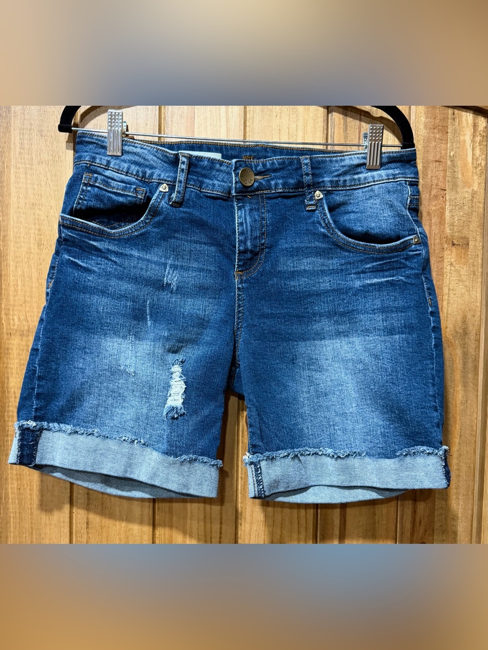 Kut from the Kloth Catherine Boyfriend Denim Shorts